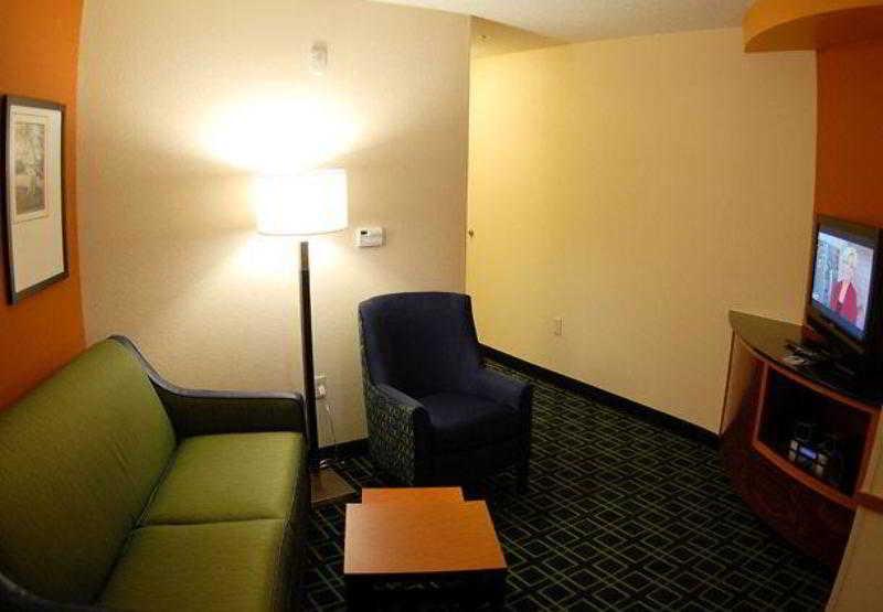 Fairfield Inn & Suites By Marriott Mobile Daphne/Eastern Shore Spanish Fort Intérieur photo